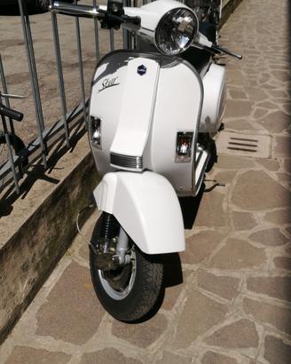 Vespa LML Star Light 125 Bianca – Con Accessori