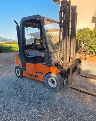 Carrello Elevatore Muletto Lugli 305E Diesel