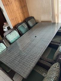 Tavolo da esterno