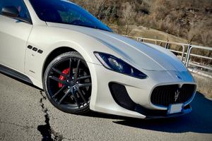 MASERATi GRANTURiSMO MC V8 limited 9/11