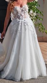 Abito da sposa elegante in pizzo