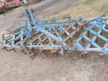 Erpice a denti fissi