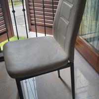 totale 8 sedie usate