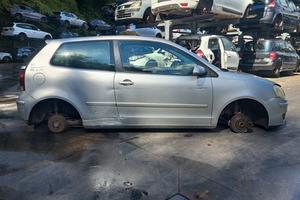 VW POLO 2008 SOLO PER RICAMBI