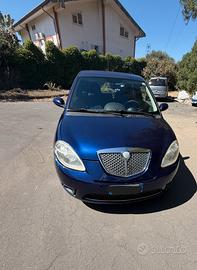 Lancia Ypsilon 1.2 Oro Bianco