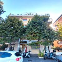 COLLI PORTUENSI - Locale commerciale