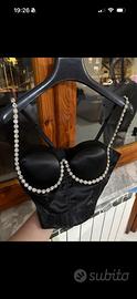 Top taglia 38 con brillantini Cest Monique