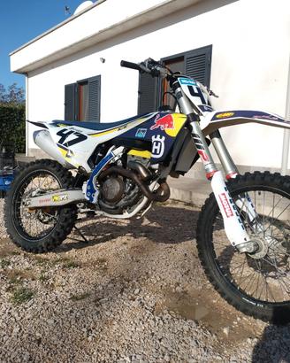 Cross Husqvarna FC 350