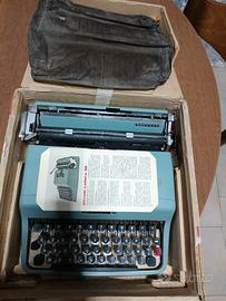 macchina da scrivere 32 Olivetti 