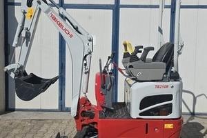 Miniescavatore Takeuchi TB210R