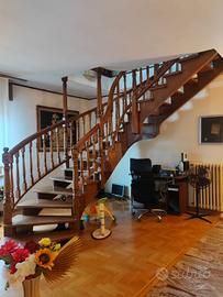 Scala interno elicoidale 