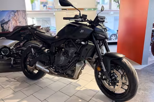 Yamaha MT-07 unico propr. 2025 km 3.900