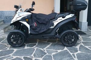 Scouter  Qooder 400
