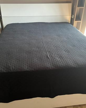 Letto con contenitore