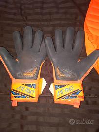 Maglia da calcio e guanti