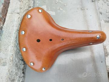 sella pelle tipo brooks