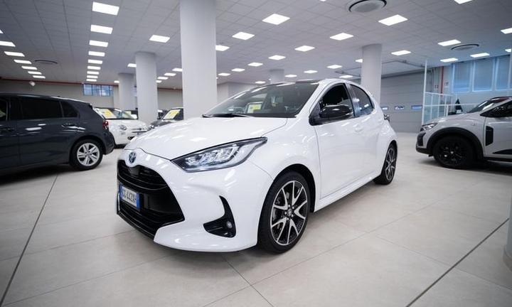 Toyota Yaris 1.5h Lounge