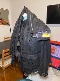 Completo Barbour International Suit Yellow Label