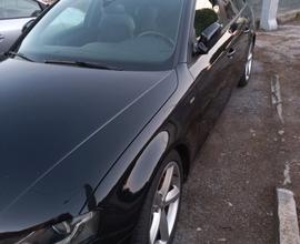 AUDI A4 4ª serie - 2011