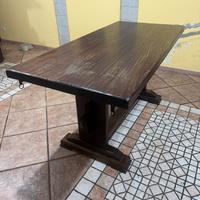 Tavolo rustico artiginale
