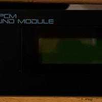 Roland U-220 RS PCM SOUND MODULE