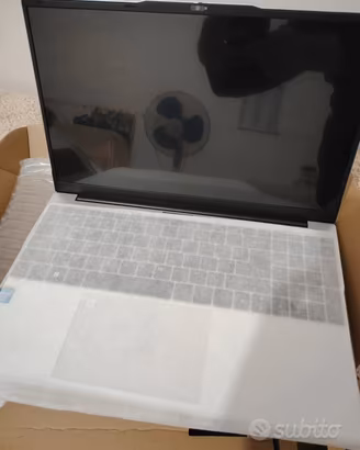 COMPUTER PORTATILE 16 GB RAM 512 SSD 