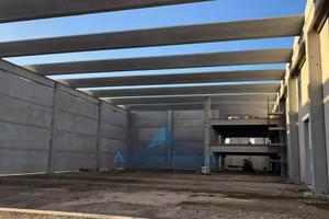 Immobile di 10300 m² a Caivano