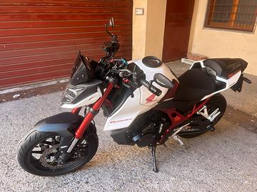Honda Hornet 750