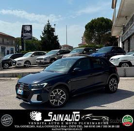 A1 Citycarver 30 1.0 tfsi Identity Contrast 116cv 