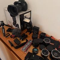 Canon 6D mark II piu corredo fotografico