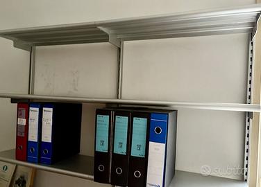 Scaffale a muro in alluminio componibile