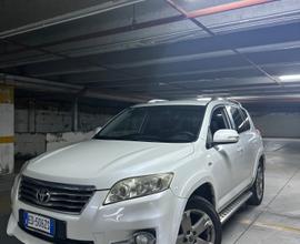 Toyota RAV 4 RAV4 Crossover 2.2 D-Cat A/T 150 CV E