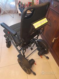 poltrona elettrica per anziani e disabili