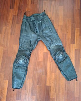 Pantaloni moto in pelle da donna marca Spyke