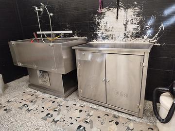 Vasca grande e tavolo da asciugatura,in acc.inox