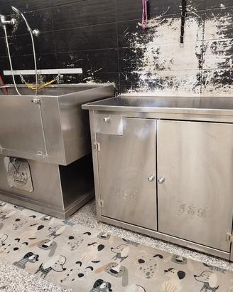 Vasca grande e tavolo da asciugatura,in acc.inox