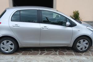 toyota yaris 1.3 sol