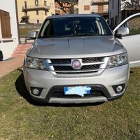 Fiat Freemont     7 posti