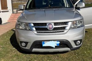 Fiat Freemont     7 posti