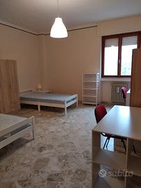 STANZA STUDENTI IN APPARTAMENTO VIA T. Casale
