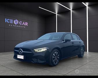 MERCEDES-BENZ A 180 d Automatic Progressive Advanc