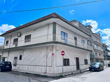 PIANO TERRA con ingresso indipendente