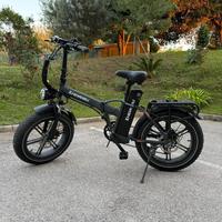 Bici elettrica pieghevole