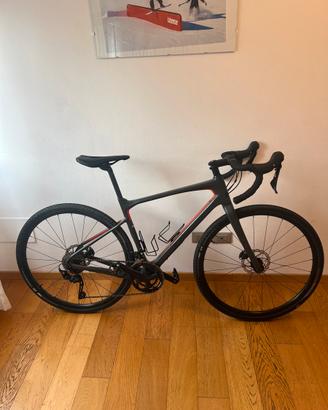 Giant Revolt Advanced 3 M Warm Black carbonio