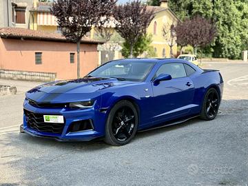 CHEVROLET Camaro LT