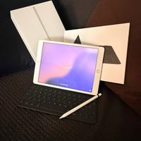 Ipad 7gen 128gb + Apple pencil + Smart Keybord