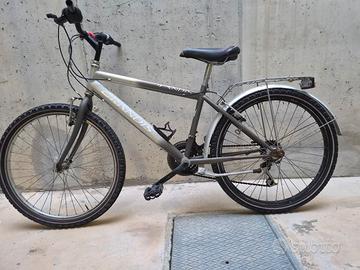 bici da ragazzo modello bmx, marca GRANDIS