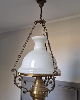 Lampadario stile classico/vintage