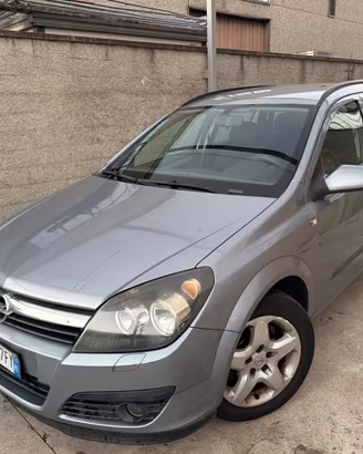 OPEL ASTRA 1.6 BENZINA EURO4 FAMIGLIARE