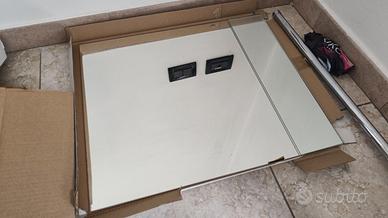 Specchio con mensola